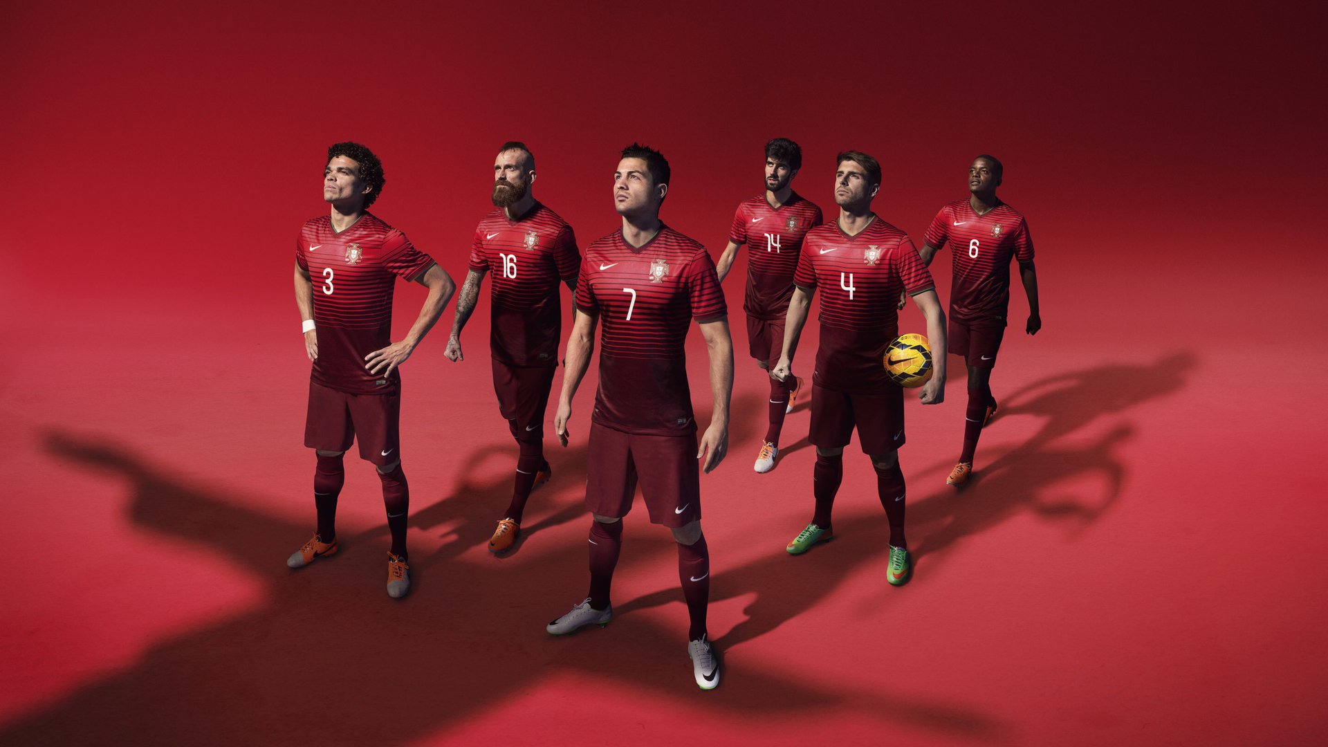 “武汉马拉松：全球跑步者决战赛道，谁将封王？”