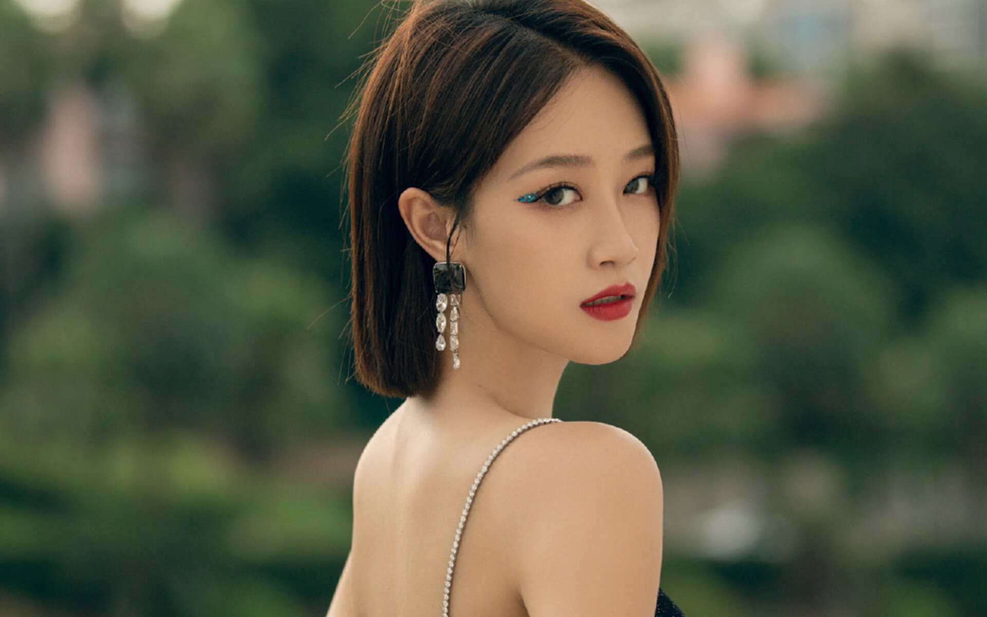 华体会在线登录-美方蝶泳转身起腿快，中国选手水感更佳，蝶泳最美