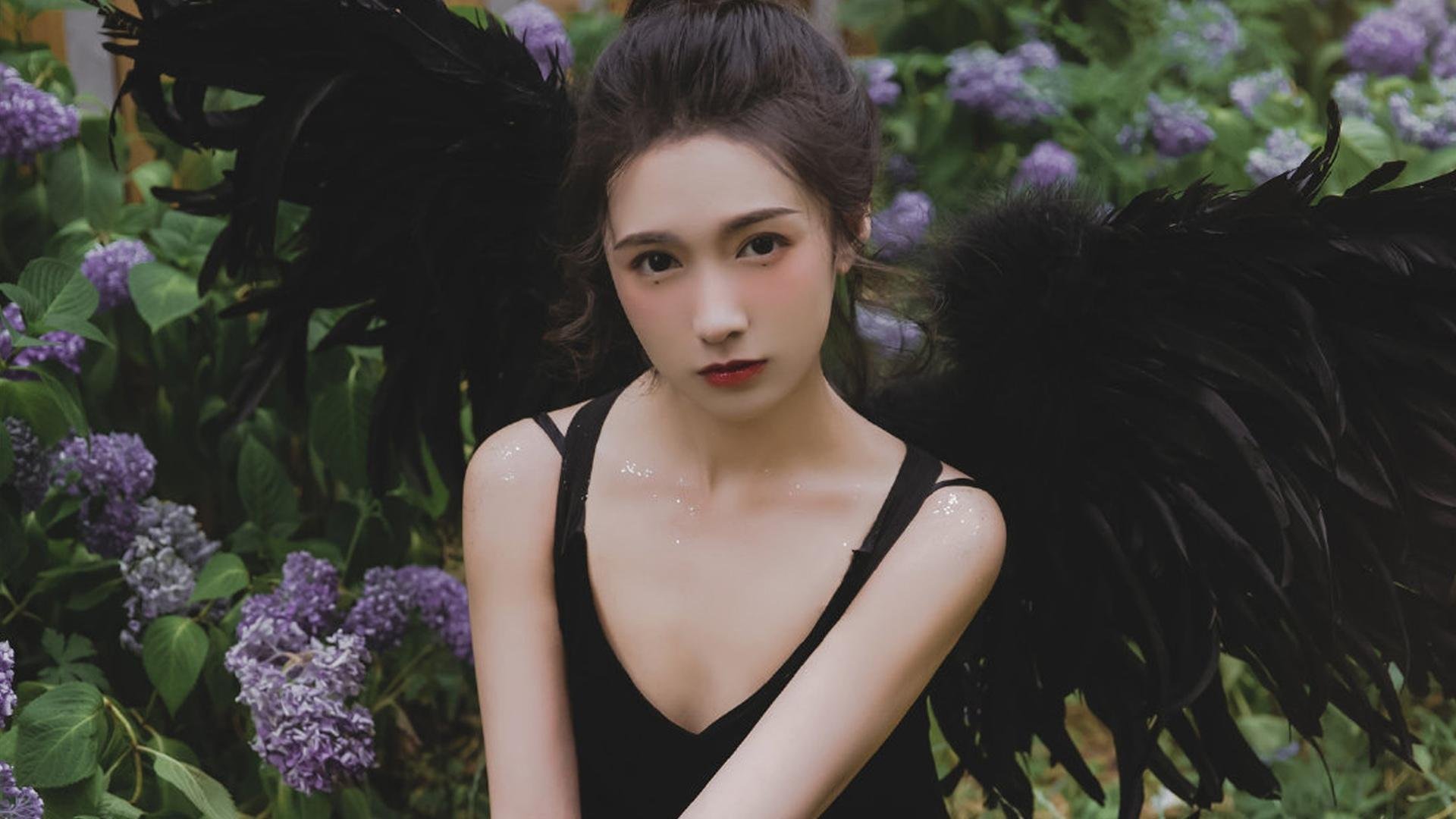 华体会手机网站-曼联在主场大胜，争夺联赛冠军希望升腾